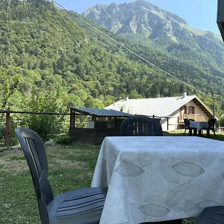 Isabellaguesthouse 3*